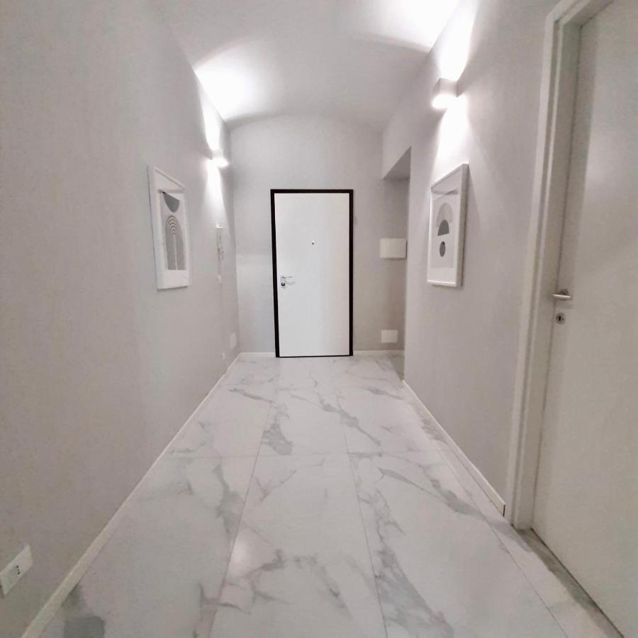 Casa Sobit Apartment Turin Bagian luar foto