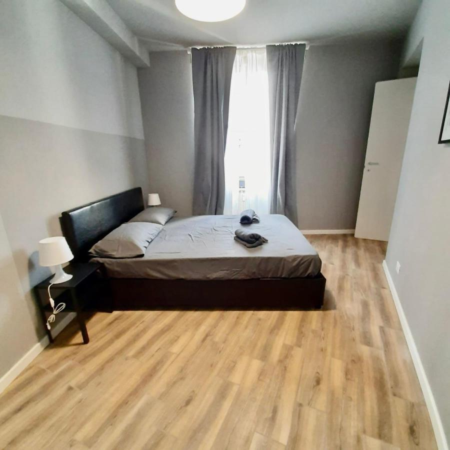 Casa Sobit Apartment Turin Bagian luar foto