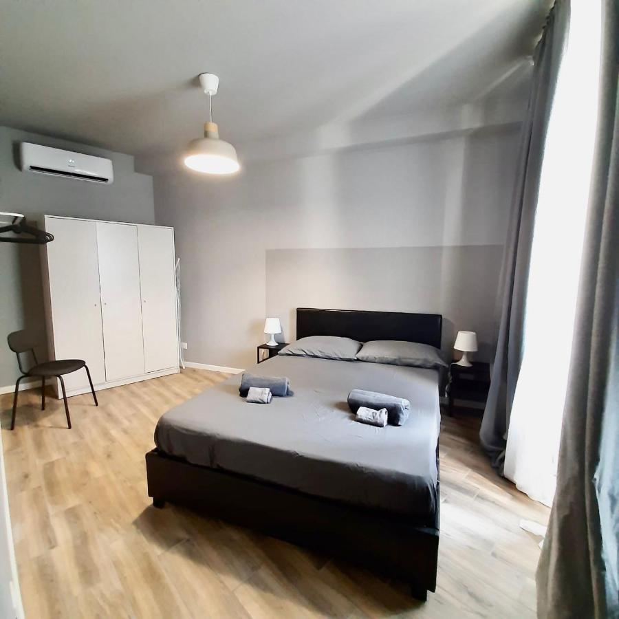 Casa Sobit Apartment Turin Bagian luar foto