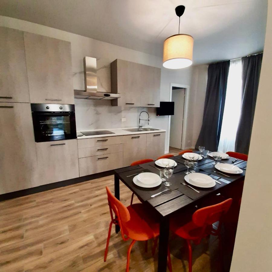 Casa Sobit Apartment Turin Bagian luar foto