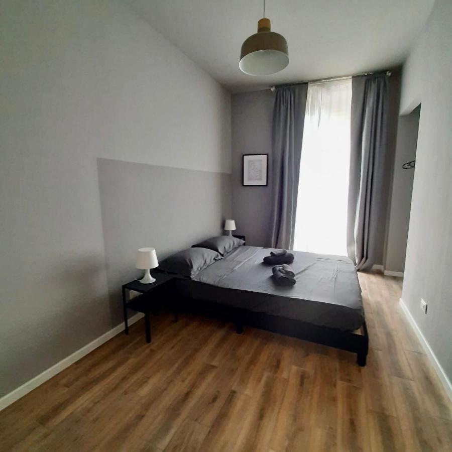 Casa Sobit Apartment Turin Bagian luar foto